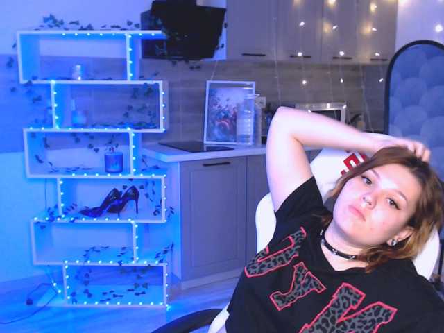 AgathaAgnia live cam on BongaCams