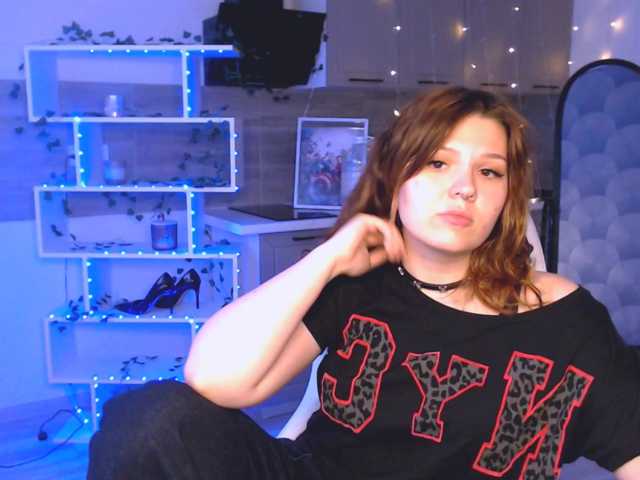 AgathaAgnia live cam on BongaCams