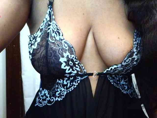 CindiBiBi webcam