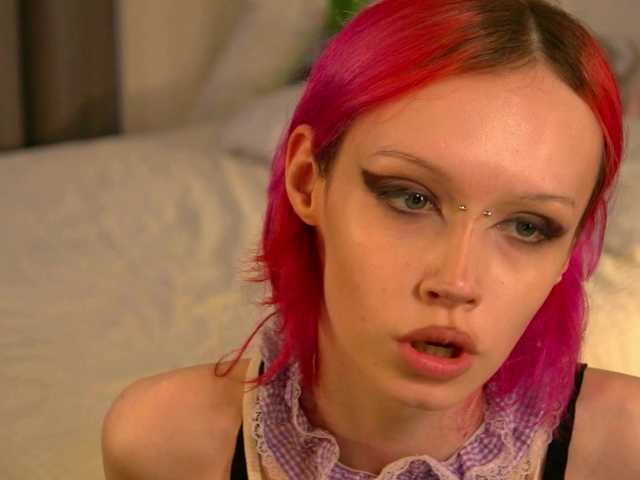 shishka-angel live cam on BongaCams