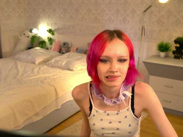 shishka-angel live cam on BongaCams