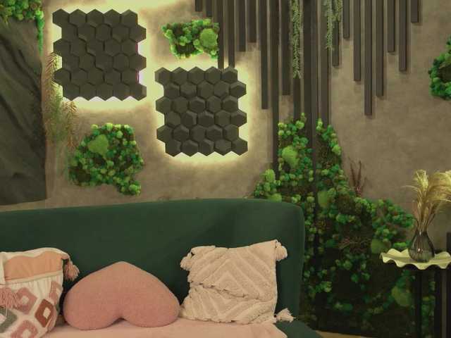 shishka-angel live cam on BongaCams