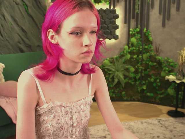 shishka-angel live cam on BongaCams