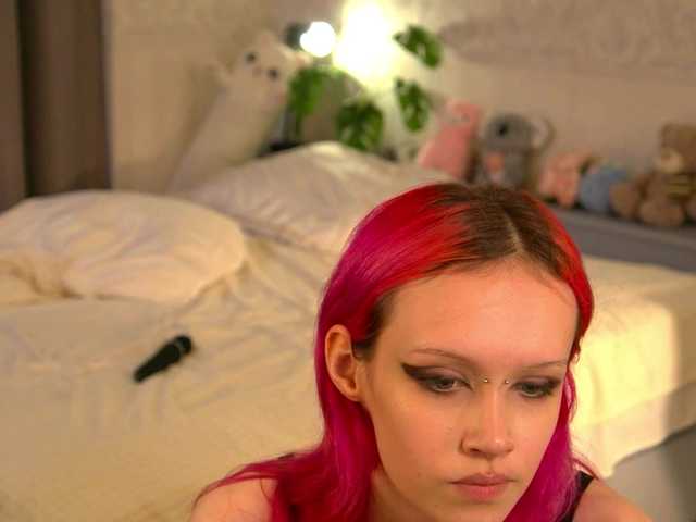 shishka-angel live cam on BongaCams