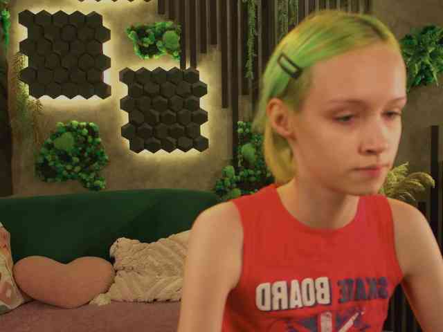 shishka-angel webcam