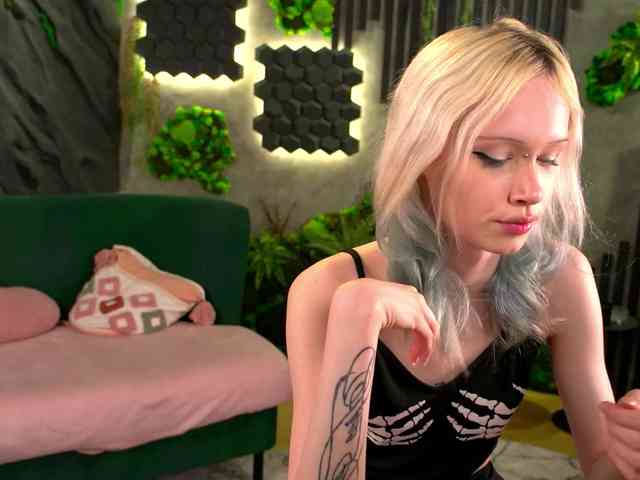 shishka-angel webcam