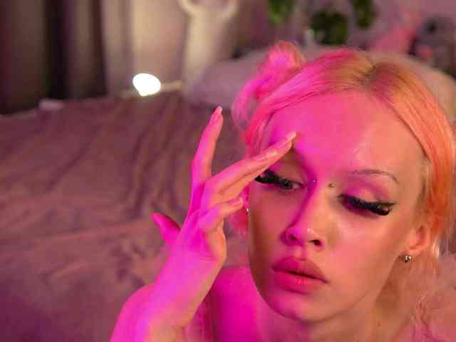 shishka-angel webcam