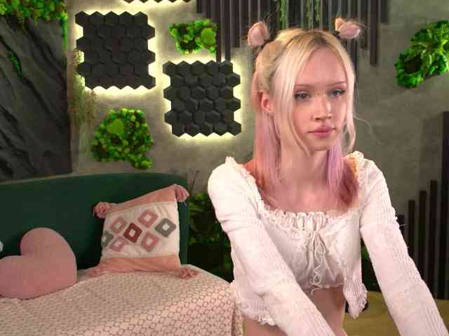 shishka-angel webcam