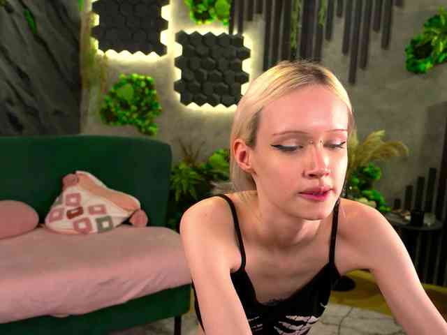 shishka-angel webcam