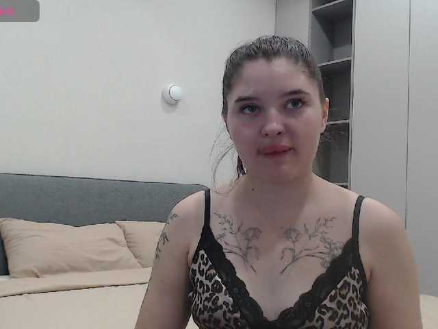 Bluerose live cam on BongaCams
