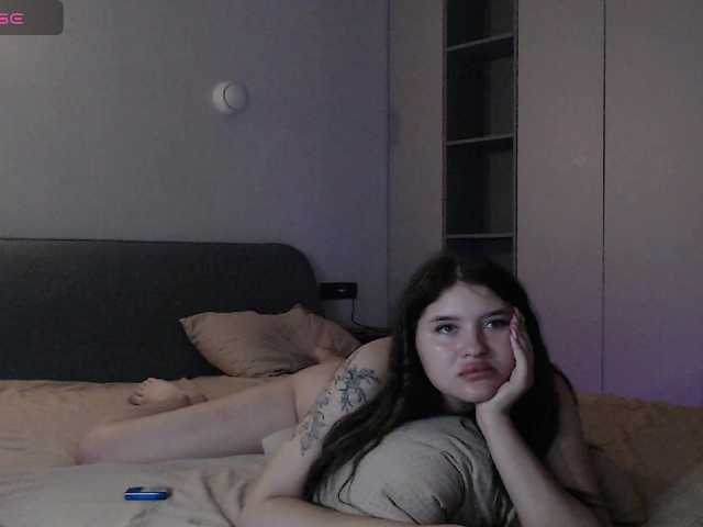 Bluerose live cam on BongaCams
