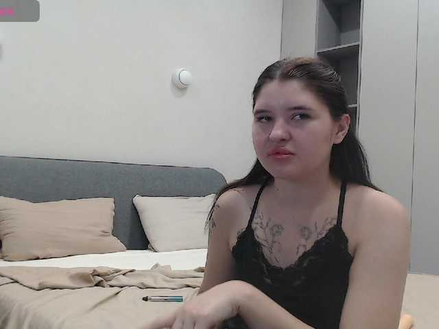 Bluerose live cam on BongaCams