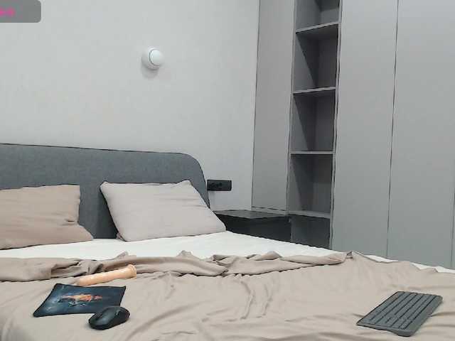 Bluerose live cam on BongaCams