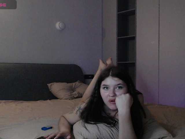 Bluerose live cam on BongaCams