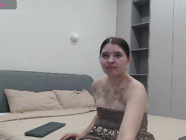 Bluerose live cam on BongaCams