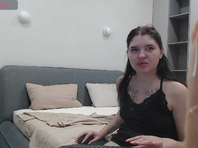 Bluerose live cam on BongaCams