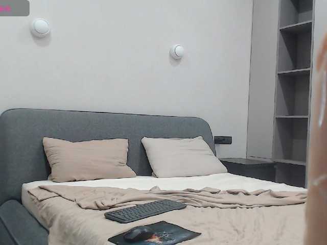 Bluerose live cam on BongaCams