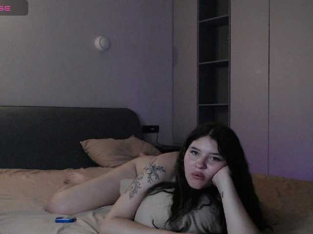 Bluerose live cam on BongaCams