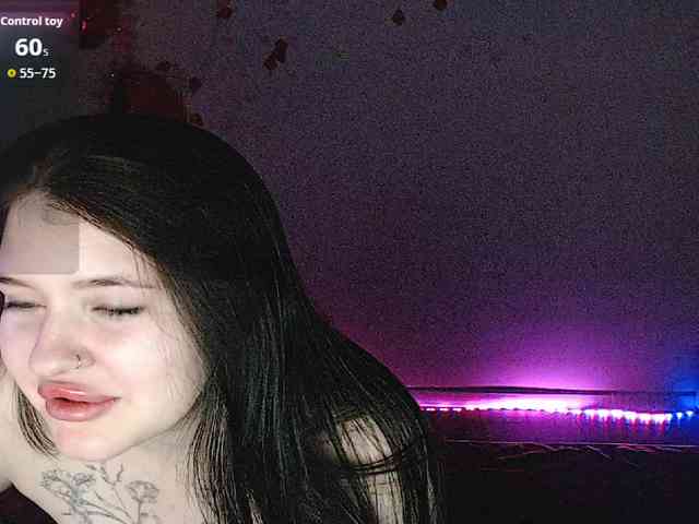 Bluerose Live Webcam on BongaCams