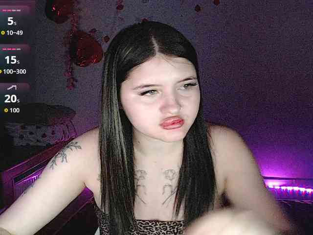 Bluerose Live Webcam on BongaCams