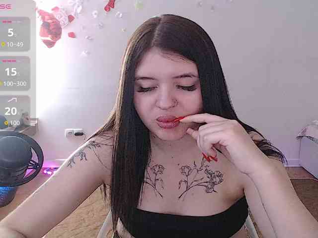 Bluerose Live Webcam on BongaCams