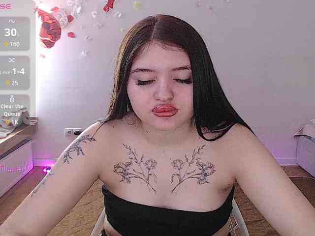 Bluerose Live Webcam on BongaCams