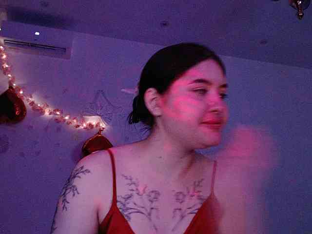 Bluerose Live Webcam on BongaCams