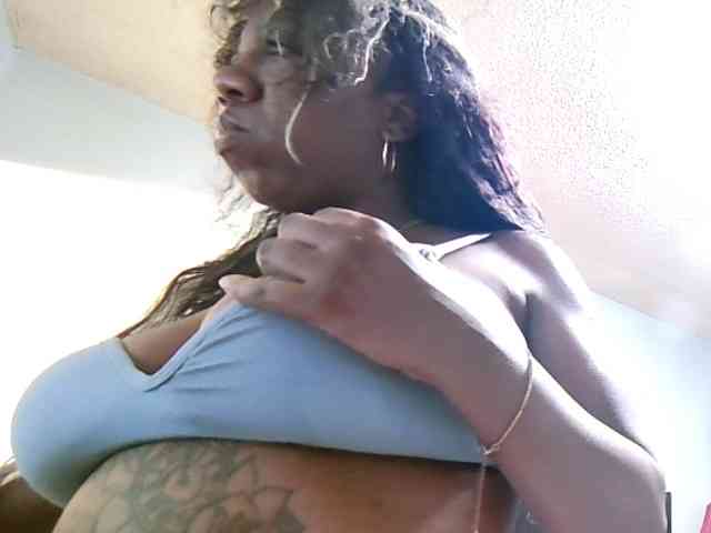 cheapbigboobsnicefun webcam
