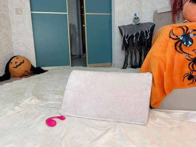 leelana live cam on BongaCams