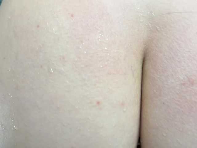 Lana_Leee