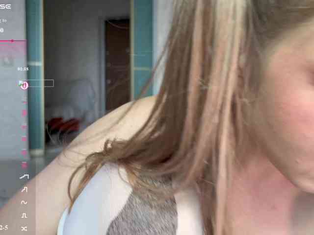 Lana_Leee webcam