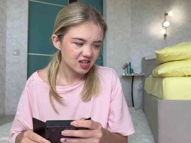 Lana_Leee webcam