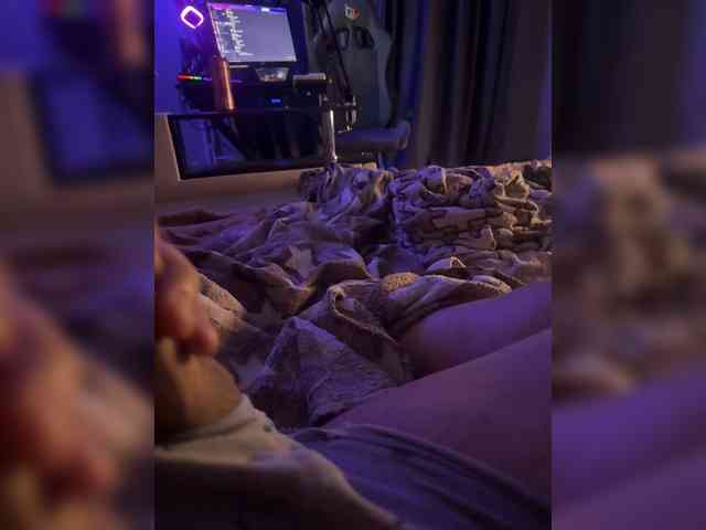 Apostol-7 Sex Cam Show
