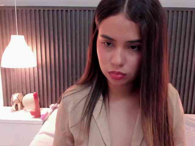 EmmyCampbell webcam
