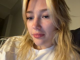 AlinnaAnnila Porn Show