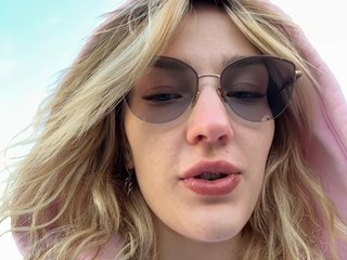 AlinnaAnnila Porn Show
