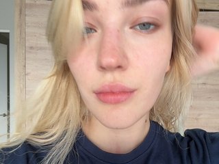 AlinnaAnnila Porn Show