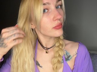 AlinnaAnnila Porn Show