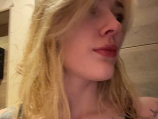AlinnaAnnila Porn Show
