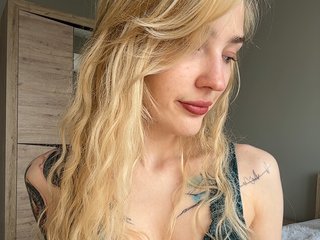 AlinnaAnnila Porn Show