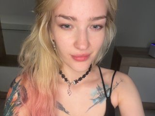 AlinnaAnnila Porn Show
