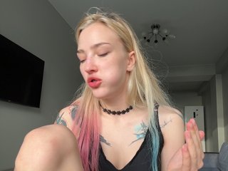 AlinnaAnnila Porn Show
