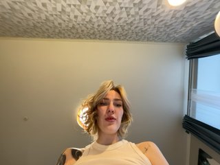 AlinnaAnnila Porn Show