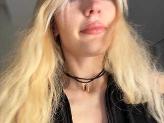 AlinnaAnnila Porn Show