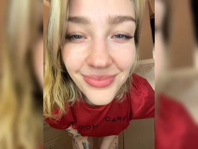 go to chat with AlinnaAnnila