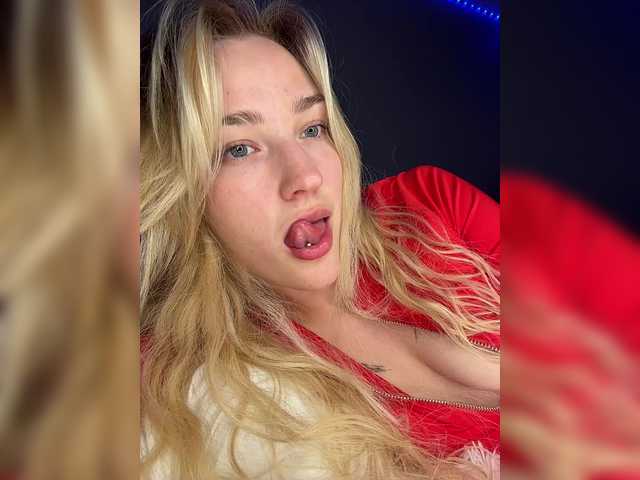 Looonacom live cam on BongaCams