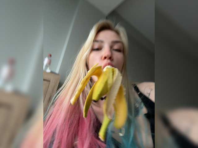 Looonacom live cam on BongaCams
