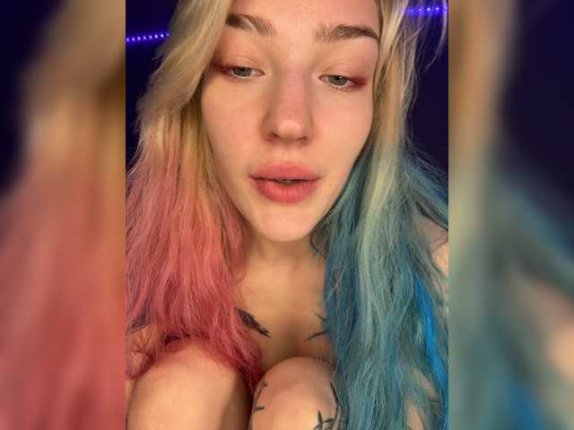 Looonacom live cam on BongaCams
