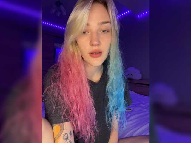 Looonacom live cam on BongaCams