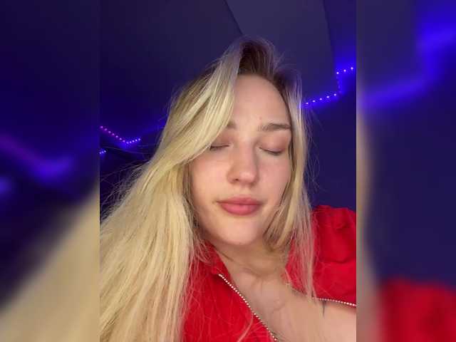 Looonacom live cam on BongaCams